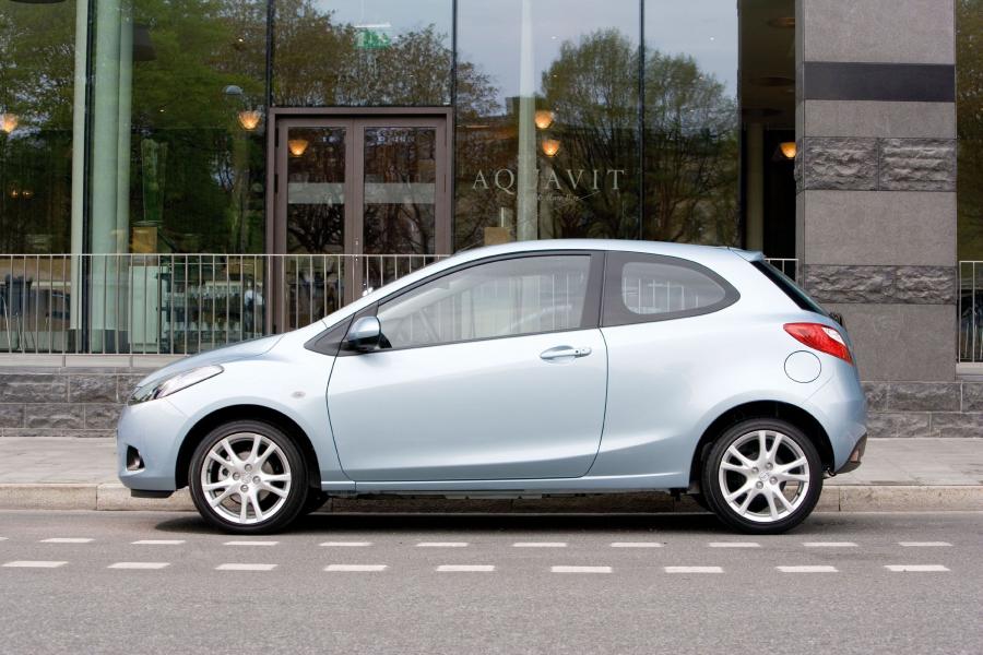  Mazda2 3-Door 2007 года  (фото 52 из 96)